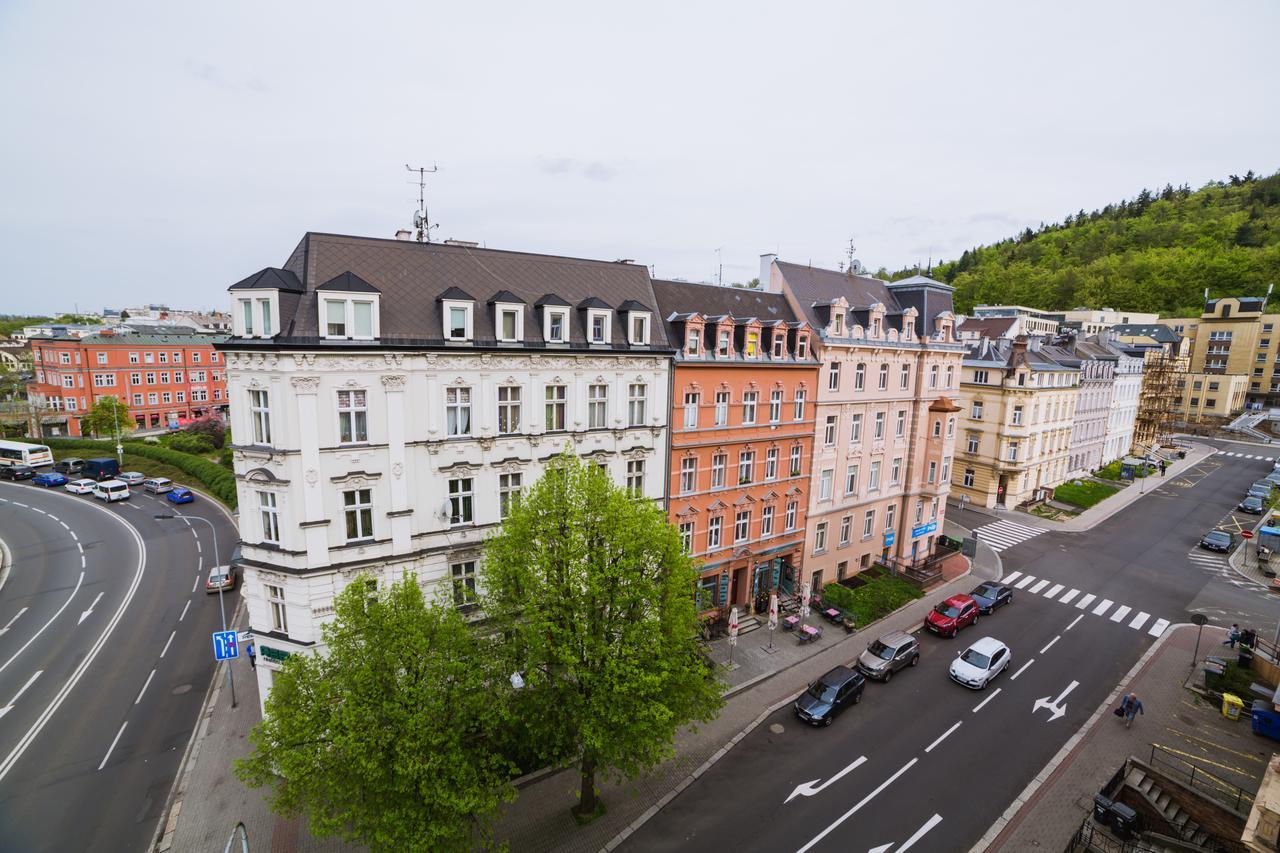 Hotel Adria Karlsbad Exteriör bild